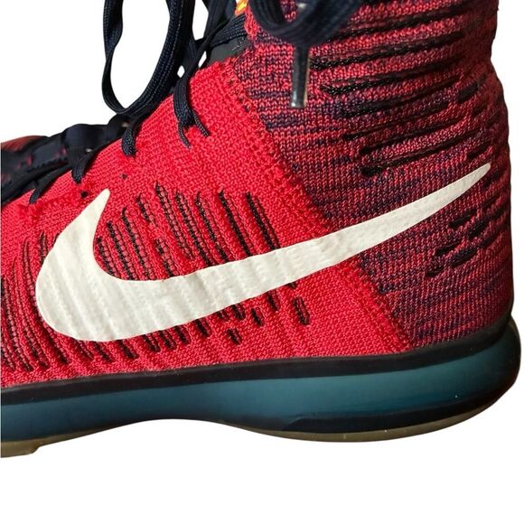 Nike Red and Black Athletic Sneakers Mens Size 9.5 - Picture 6 of 12